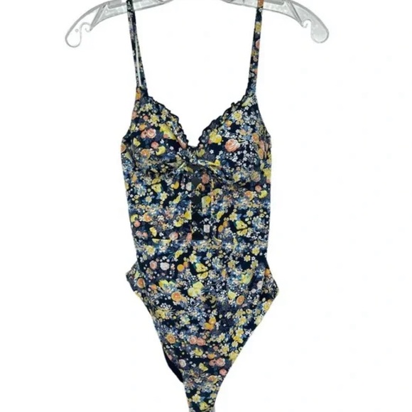 Red Carter Lace Up Maillot Floral Print One Piece Swimsuit Size Small - Picture 4 of 12